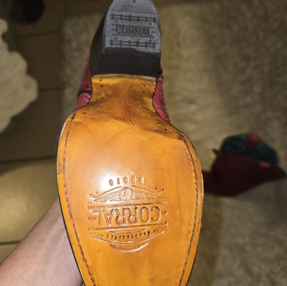 Red exotic python boots - Picture 5 of 6